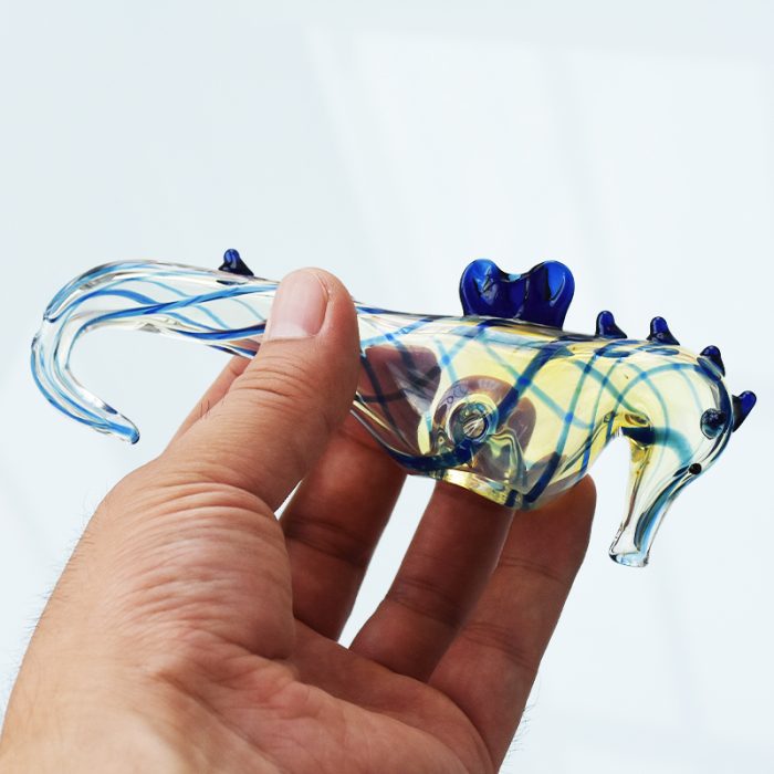 Seahorse Glass Hand Pipe - Image 9