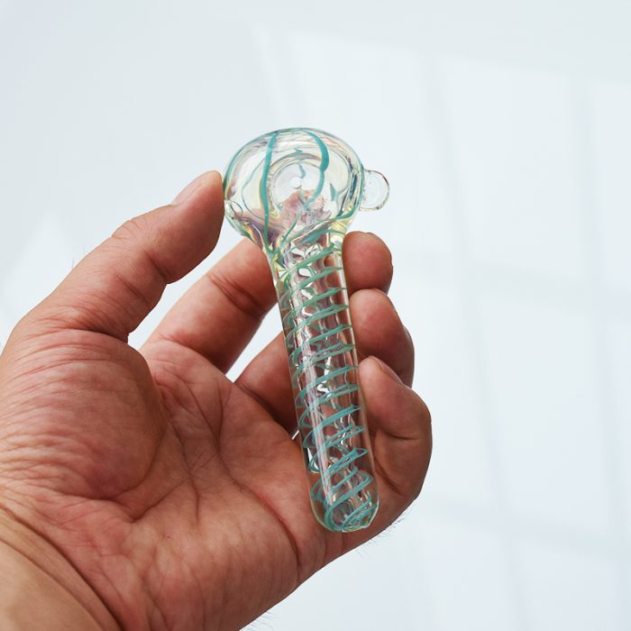 Crystal Stripe Design Spoon Pipe - Image 3
